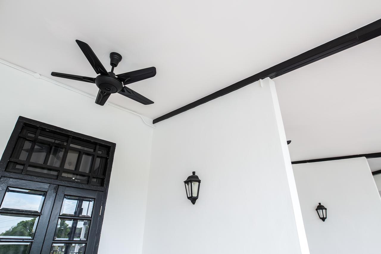 The Marian Boutique Lodging House Κουτσίνγκ Εξωτερικό φωτογραφία